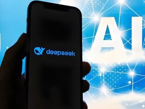 宝妈靠DeepSeek洗稿逆袭:公众号矩阵日入过万玩法,AI改写10w+爆文实操演示,附创业粉话术+防封工具包-牛课资源网