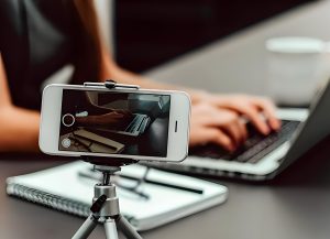 学生党宝妈短视频副业课：手机拍vlog+小红书接单，学完就能用，轻松变现-牛课资源网